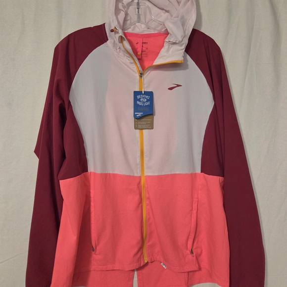 NEW! Brooks Canopy Runners Jacket - Picture 1 of 7
